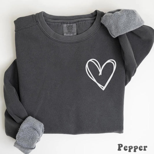 Valentines Heart Sweatshirt, Womens Valentine Crewneck, Mom Valentine Sweater, Retro Love Pullover