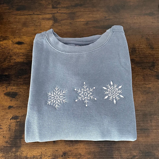 Embroidered Snowflake Sweatshirt, Cozy Winter Sweatshirt, Snowflake Pullover, Christmas Holiday Winter Sweater